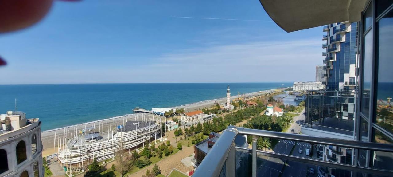 Elite Apartment In Orbi Sea Tower Батуми Экстерьер фото